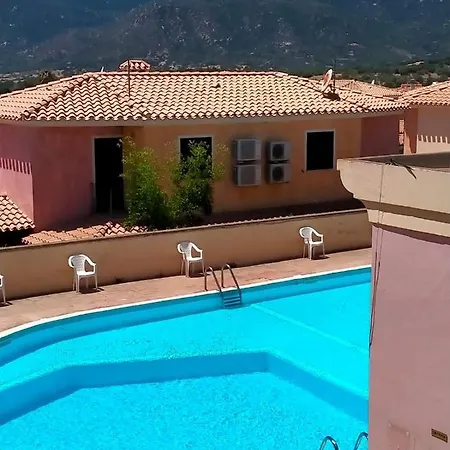 Soleil Con Piscina E Campo Da Tennis Condominiale 펜션 *