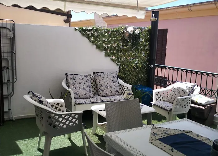 Soleil Con Piscina E Campo Da Tennis Condominiale Tatil Evi